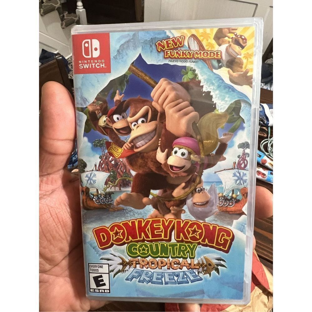 Brand new Nintendo Switch Donkey Kong Country™: Tropical Freeze